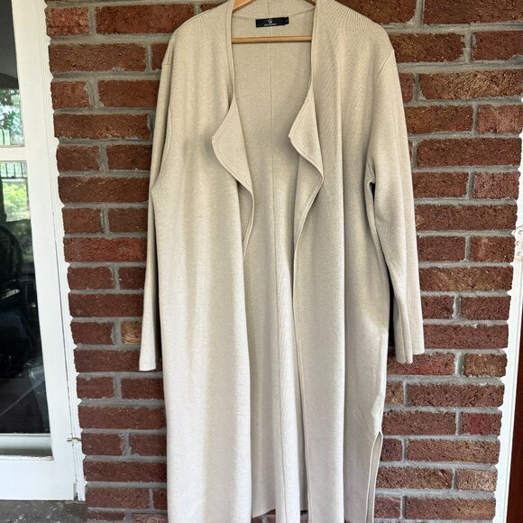 Lillusory Long Sweater * Cream * Size Large * Nice Quality - Picture 1 of 9